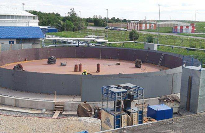 Nádrž leteckých pohonných hmot 1