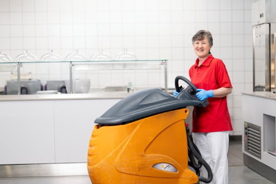 Obrázek - Pracovník úklidu   